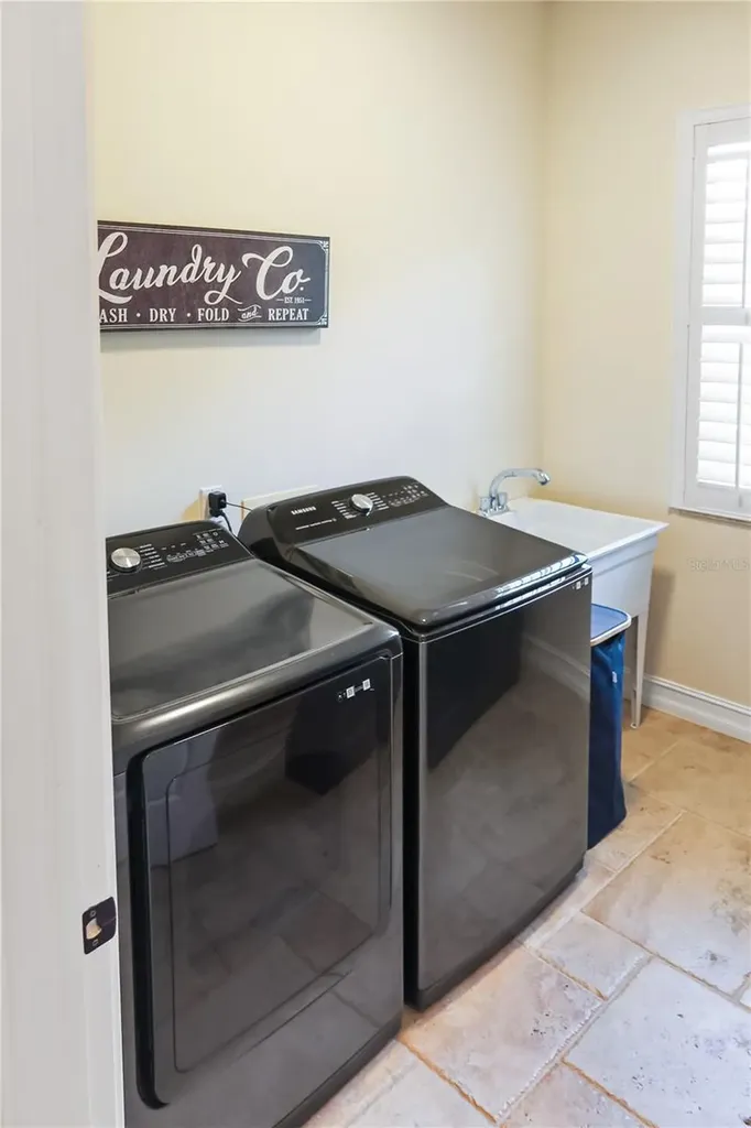 2401 Sand Bay Drive Holiday FL 34691