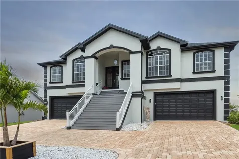 2401 Sand Bay Drive Holiday FL 34691