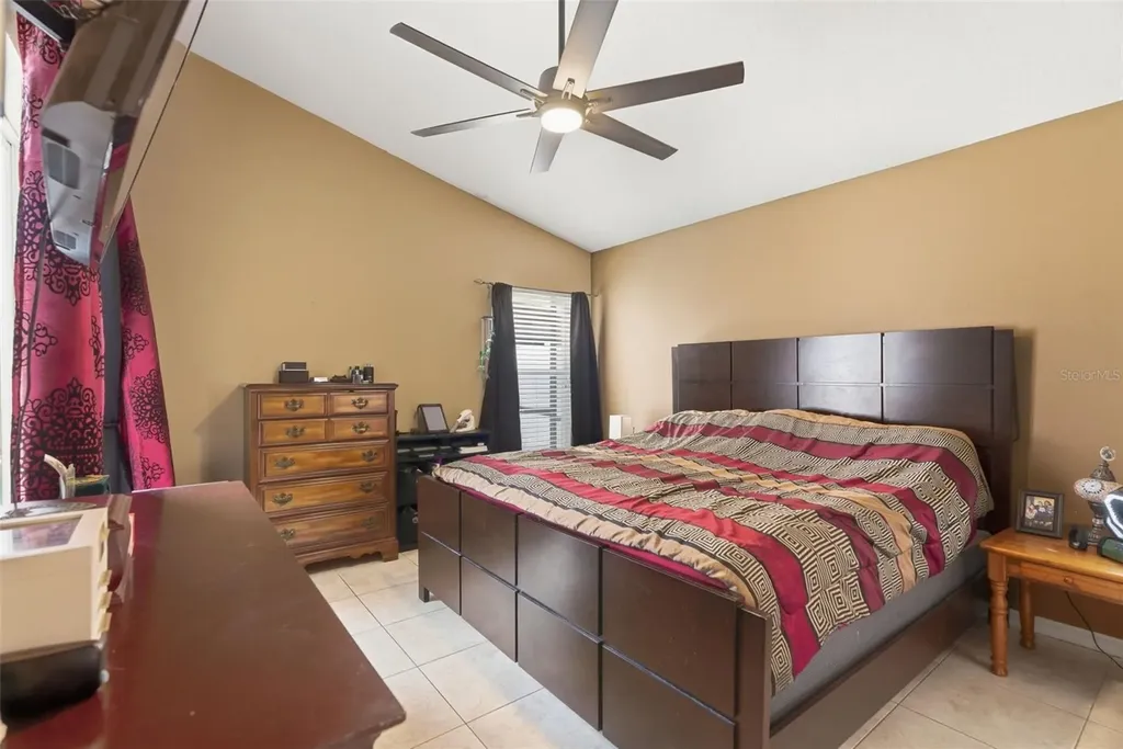 12818 Lake Vista Drive Gibsonton FL 33534