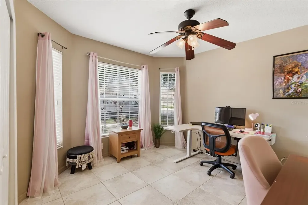 12818 Lake Vista Drive Gibsonton FL 33534