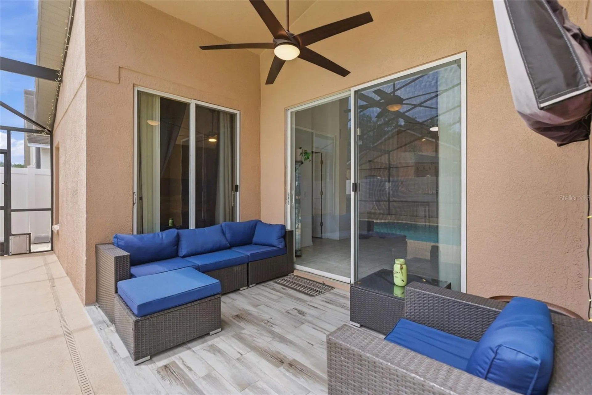 12818 Lake Vista Drive Gibsonton FL 33534