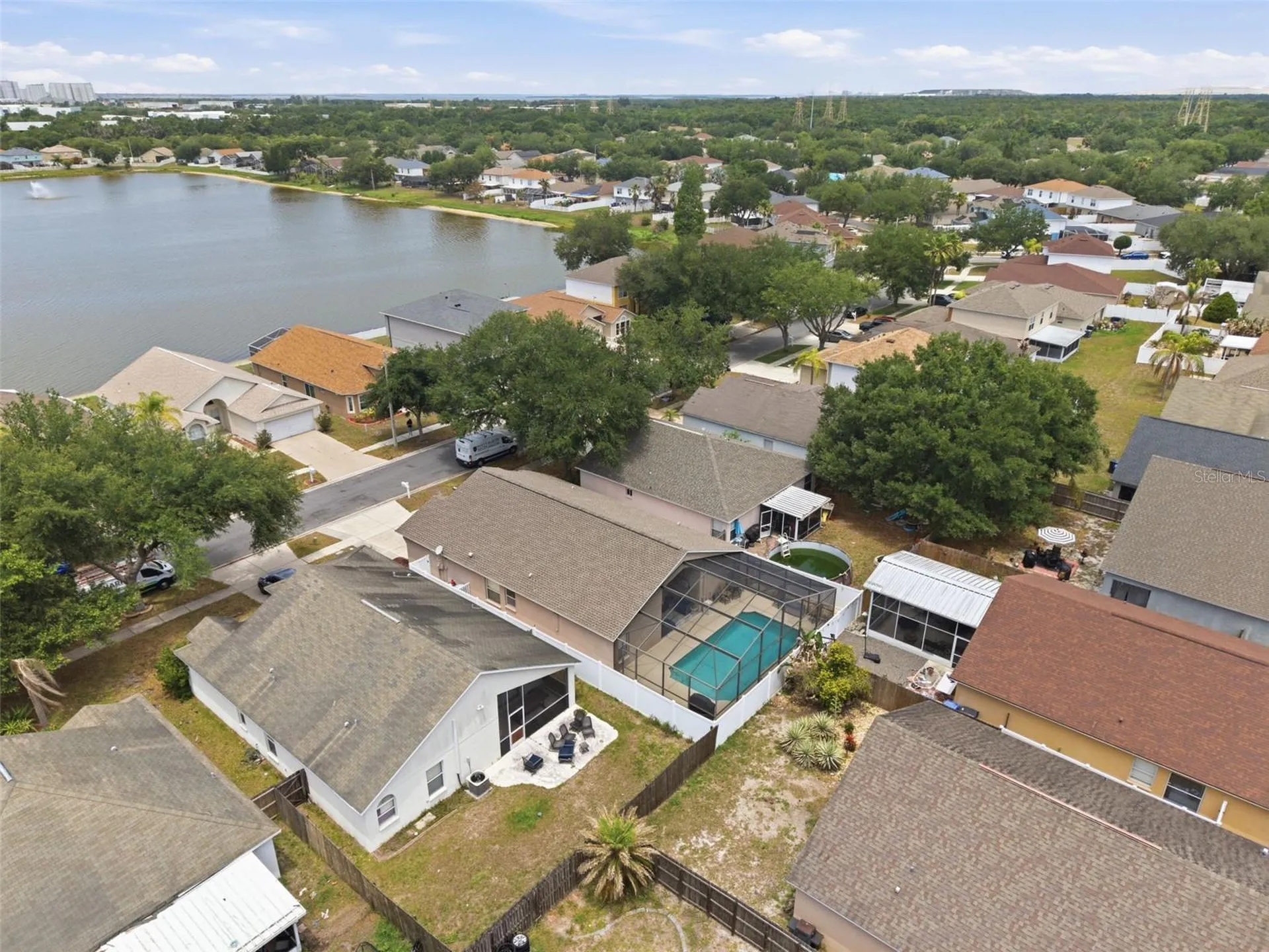 12818 Lake Vista Drive Gibsonton FL 33534