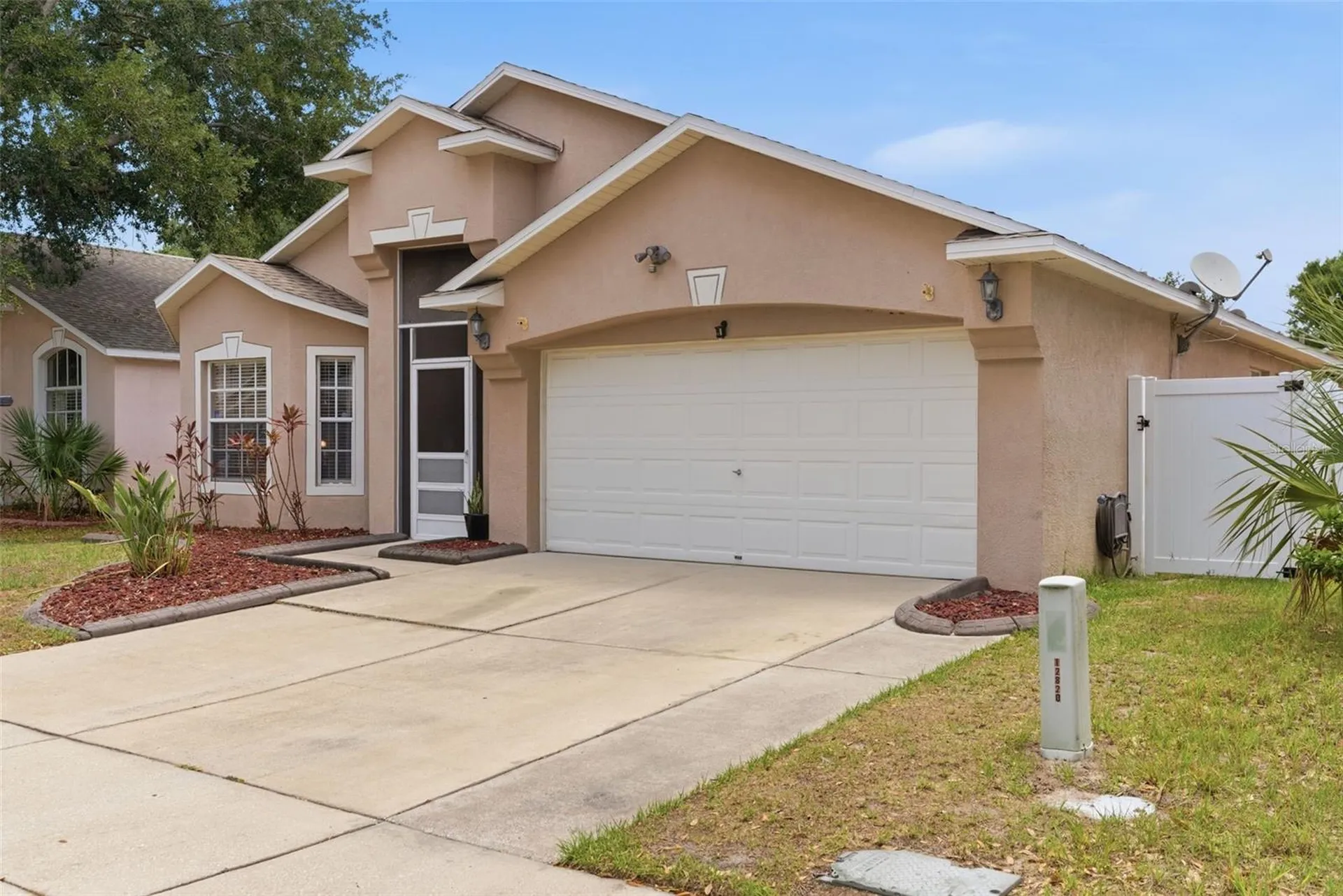 12818 Lake Vista Drive Gibsonton FL 33534