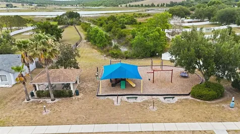 812 Shore Breeze Way Minneola FL 34715