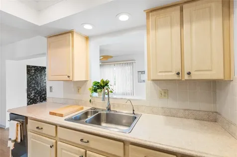 4563 Great Lakes Drive S Clearwater FL 33762