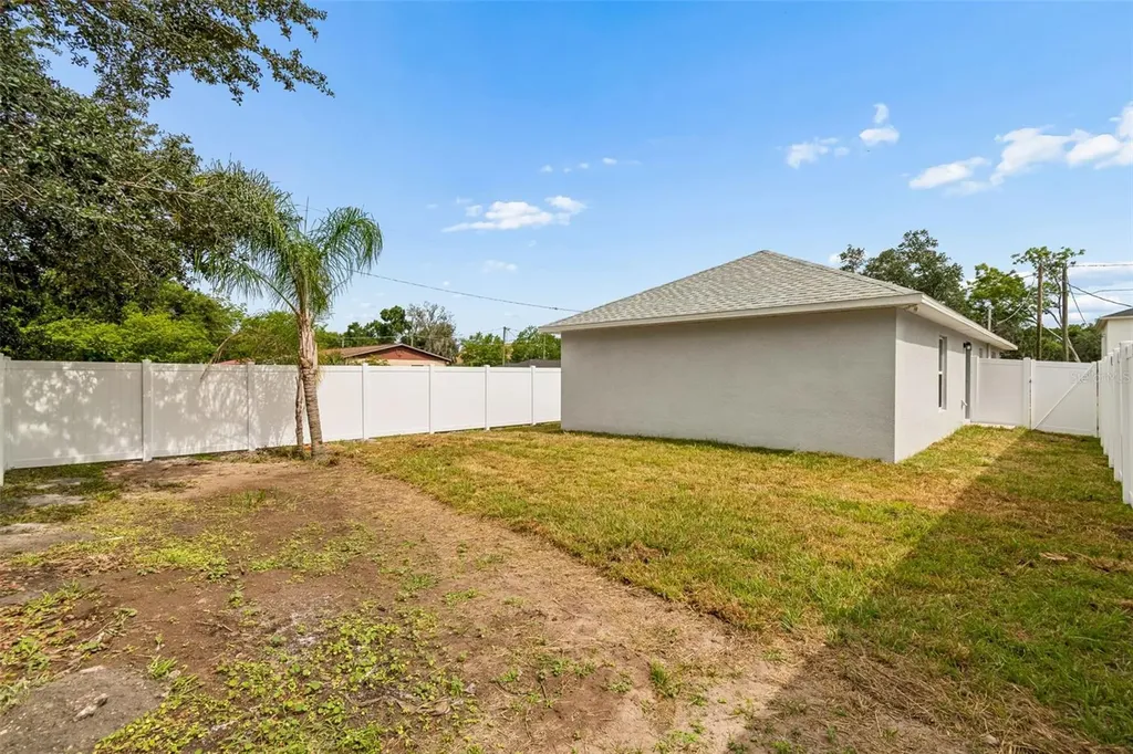 1001 Renfro Street Plant City FL 33563