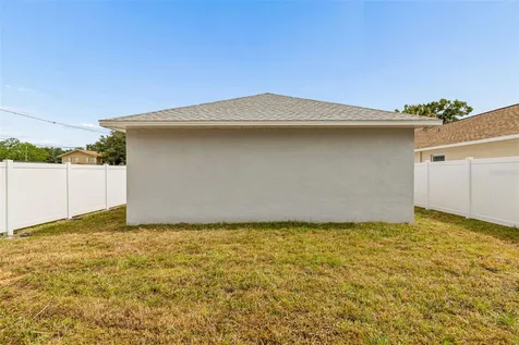 1001 Renfro Street Plant City FL 33563