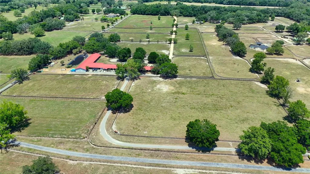 6692 NW 150th Avenue Morriston FL 32668