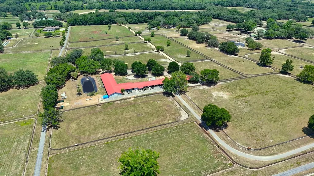 6692 NW 150th Avenue Morriston FL 32668