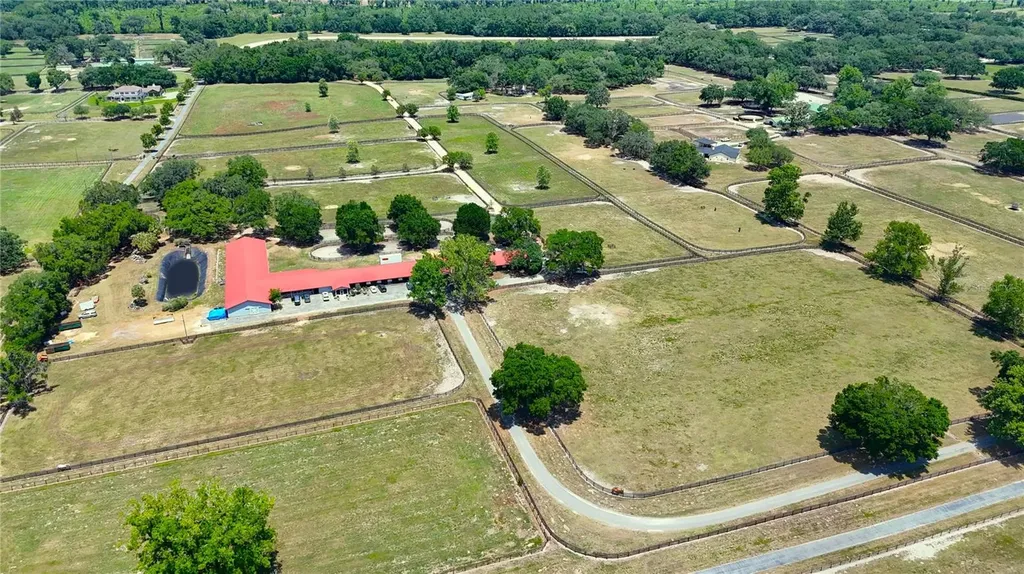 6692 NW 150th Avenue Morriston FL 32668