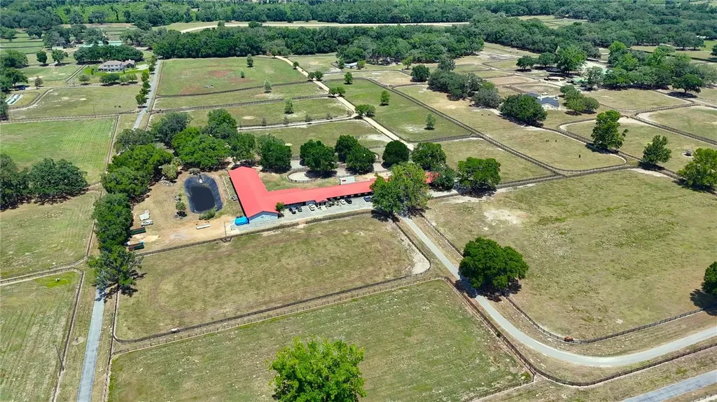 6692 NW 150th Avenue Morriston FL 32668