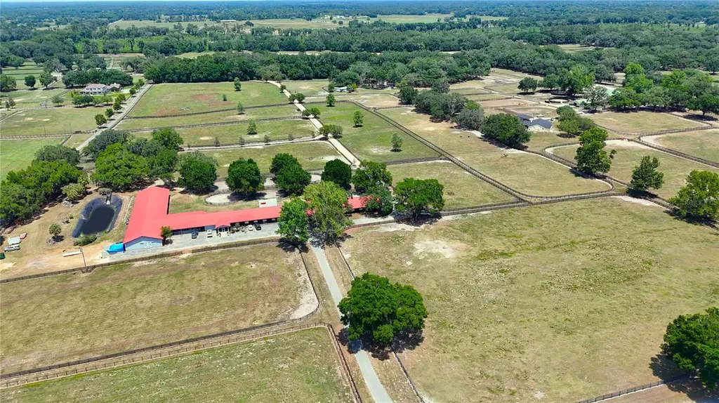 6692 NW 150th Avenue Morriston FL 32668