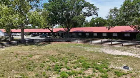 6692 NW 150th Avenue Morriston FL 32668