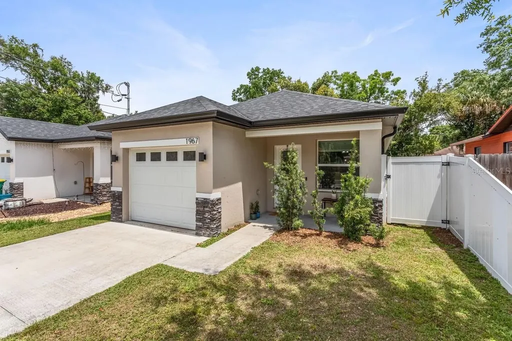 1967 Virginia Avenue Eustis FL 32726