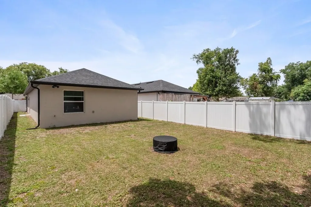 1967 Virginia Avenue Eustis FL 32726