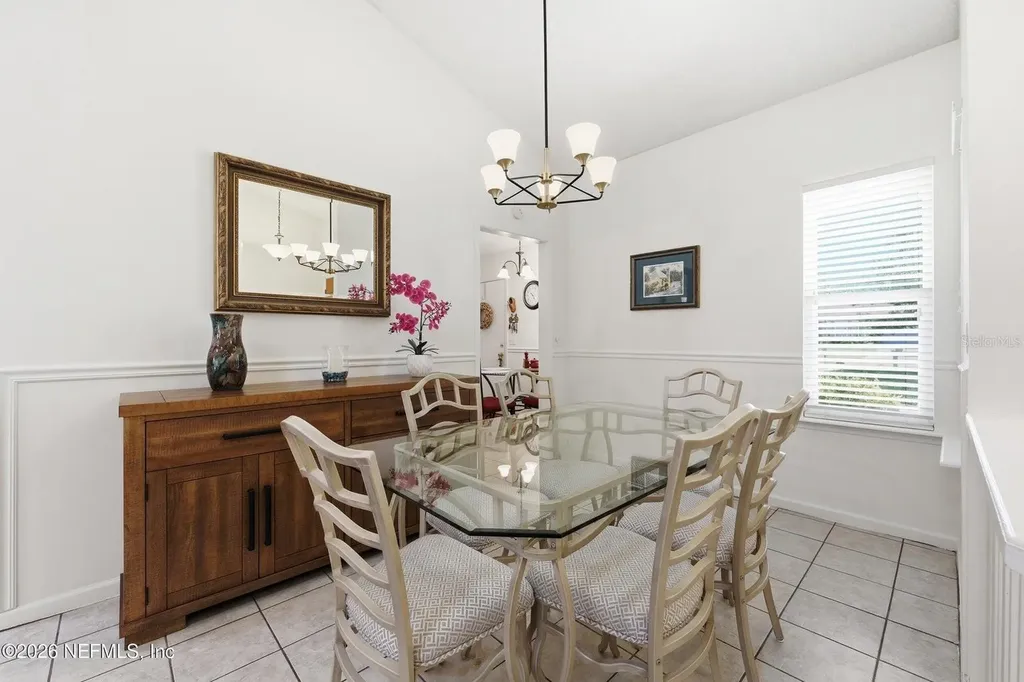 5327 Racoon Ridge Court Jacksonville FL 32258