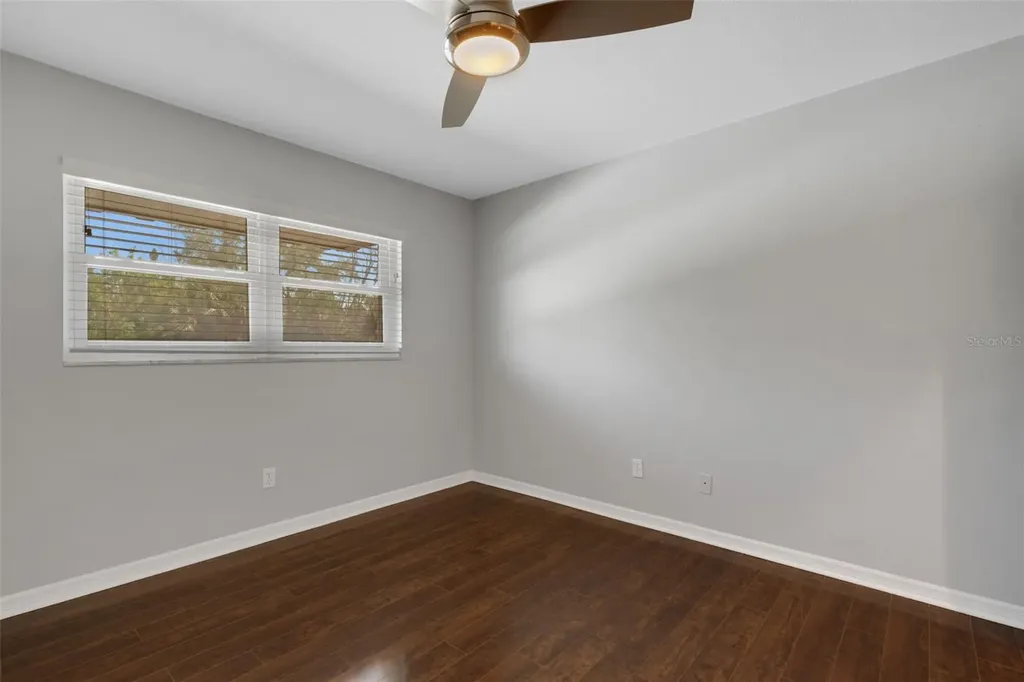 218 Dogwood Circle Seminole FL 33777