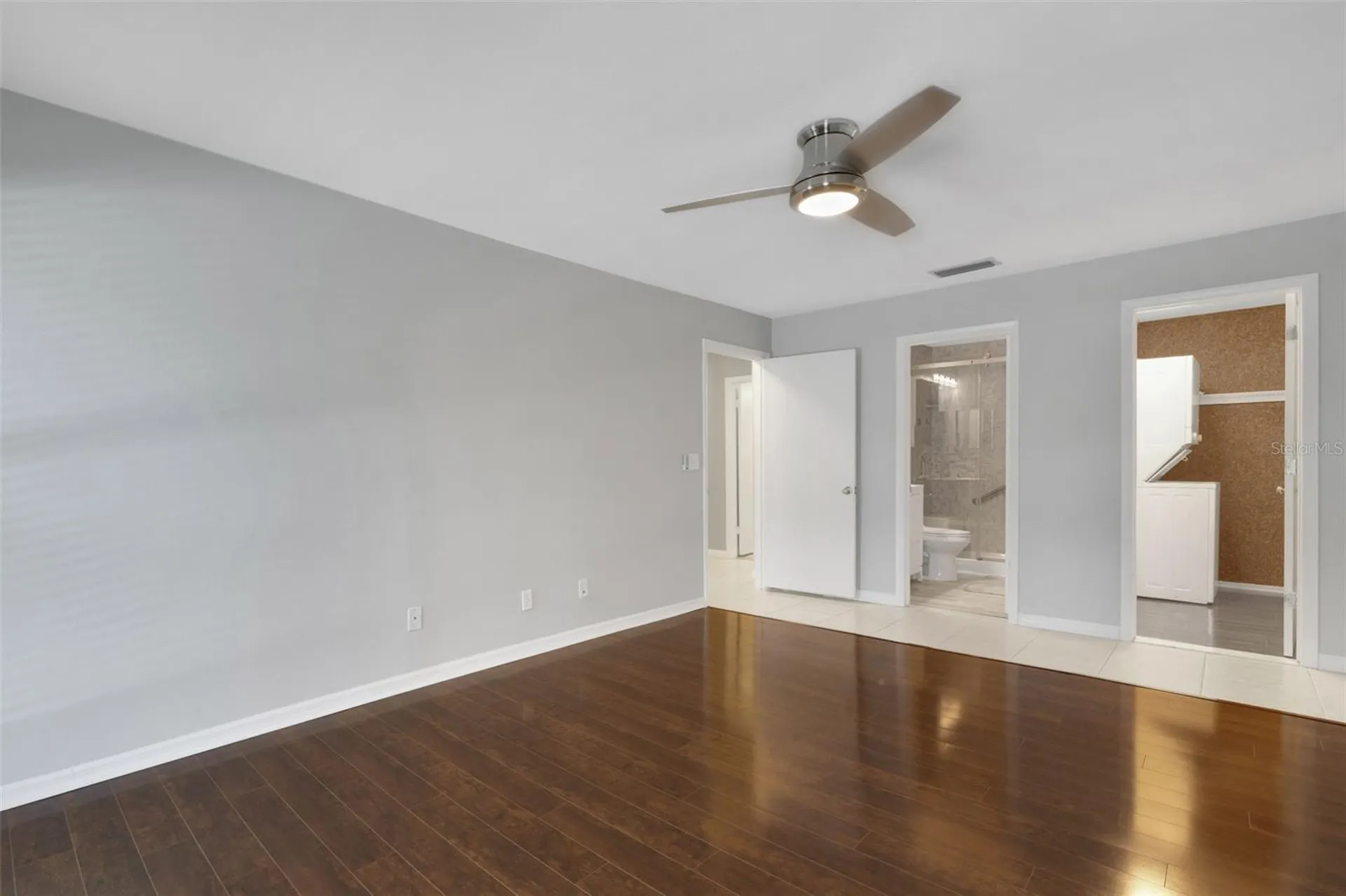218 Dogwood Circle Seminole FL 33777