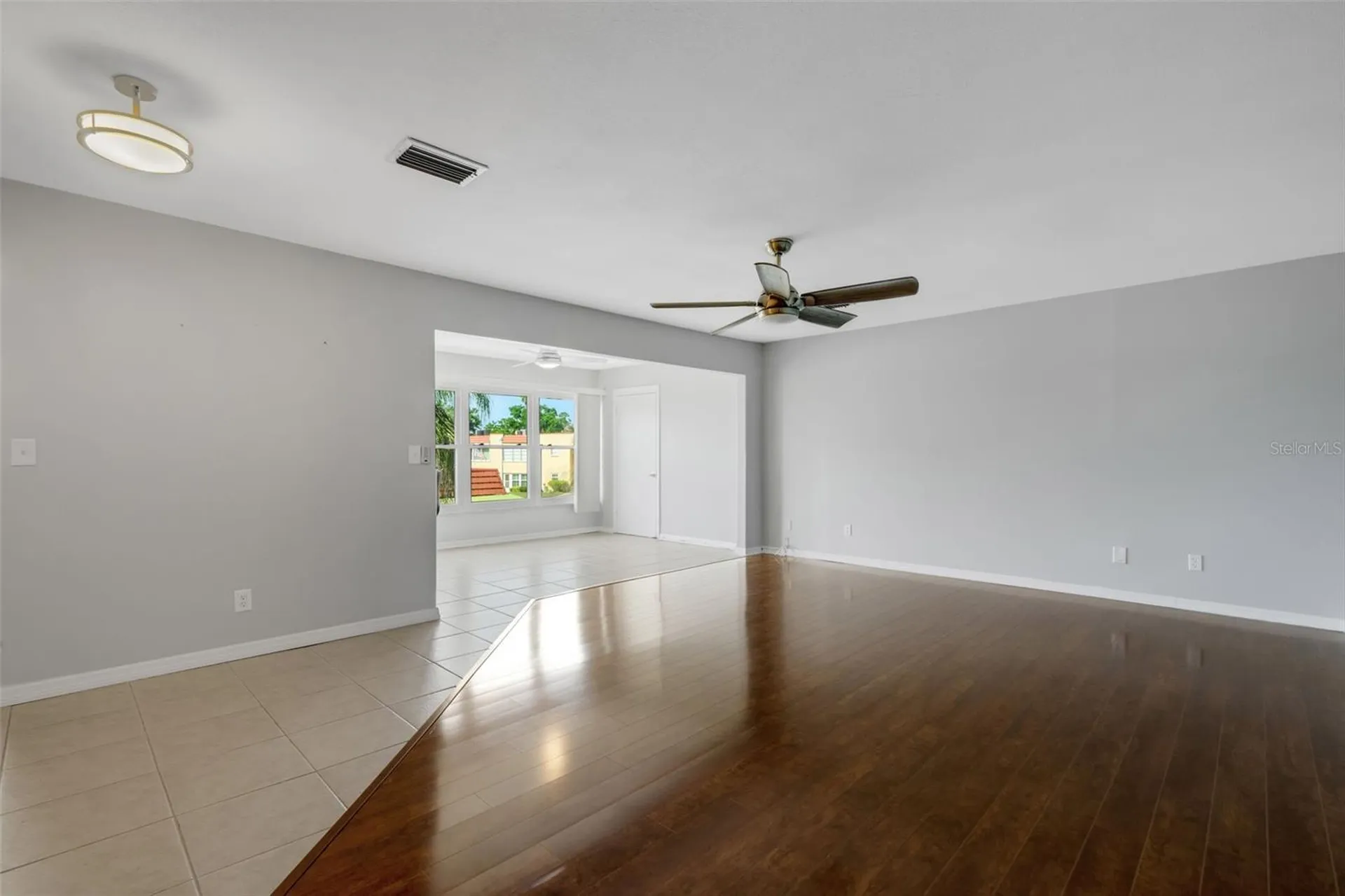 218 Dogwood Circle Seminole FL 33777