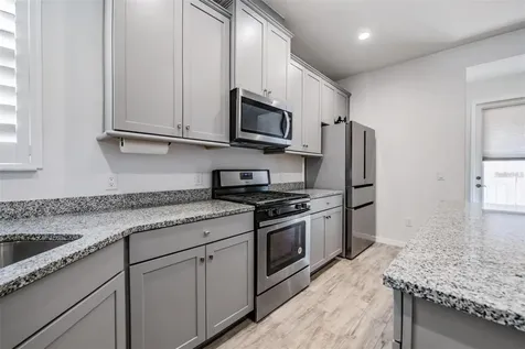 5607 Hometown Lane Lithia FL 33547