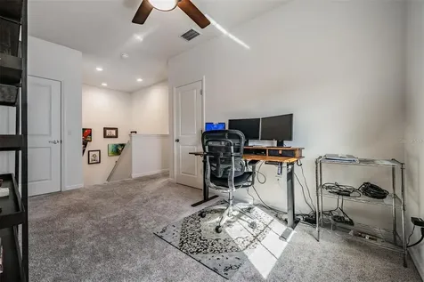 5607 Hometown Lane Lithia FL 33547