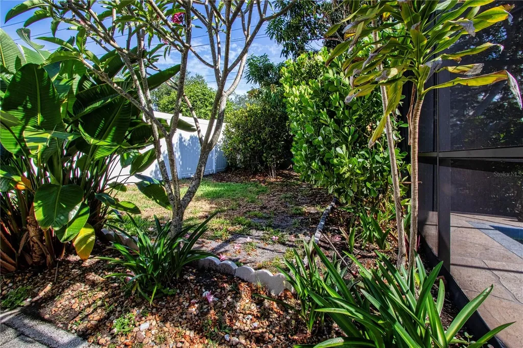 4403 Diamond Circle N Sarasota FL 34233