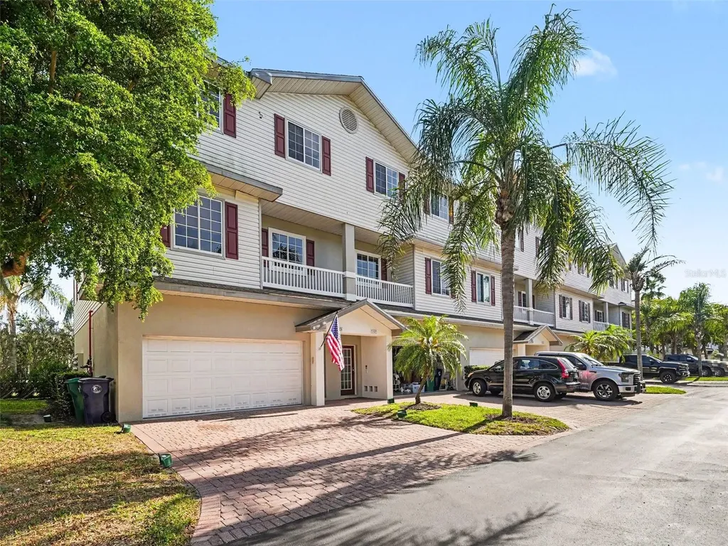 3325 10th Lane W Palmetto FL 34221