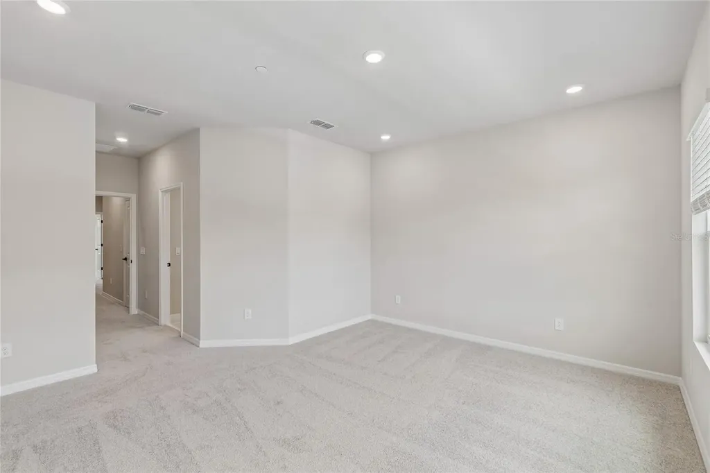 4353 Roush Avenue Orlando FL 32803