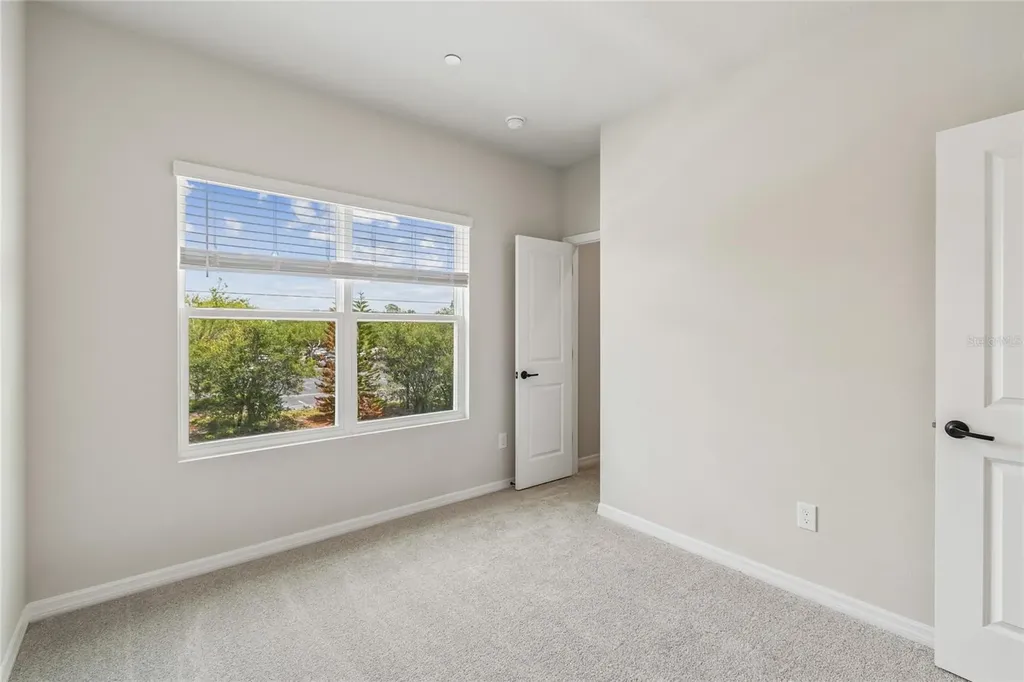 4353 Roush Avenue Orlando FL 32803