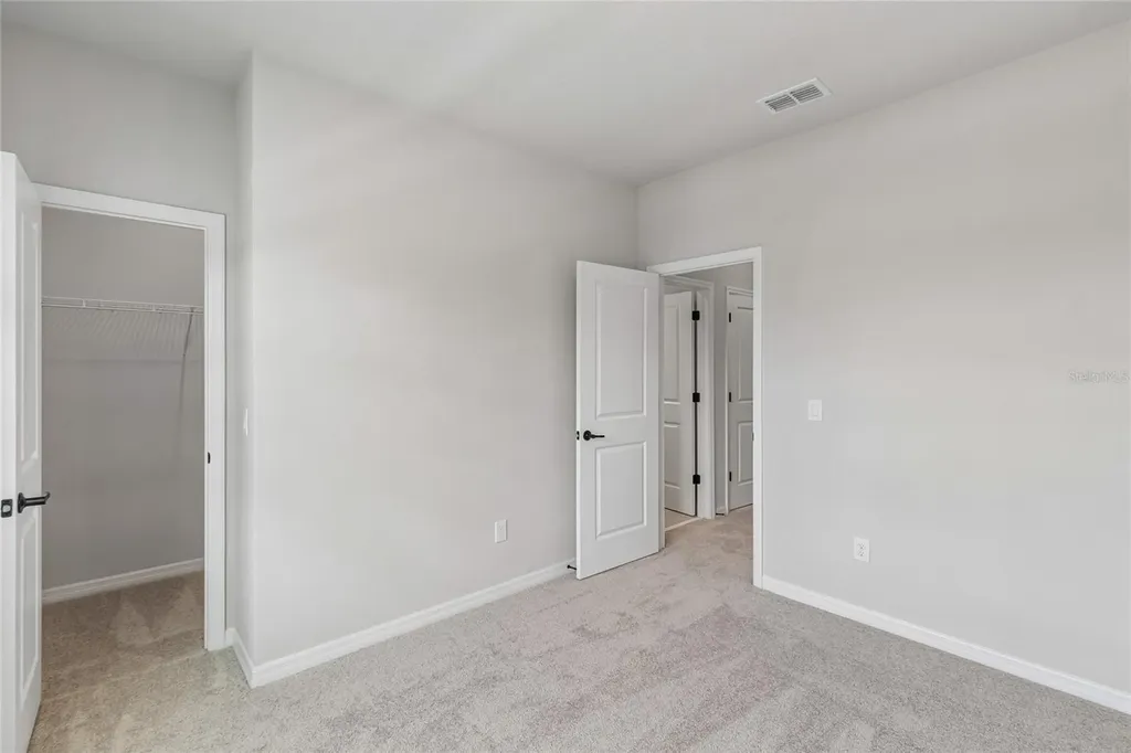 4353 Roush Avenue Orlando FL 32803