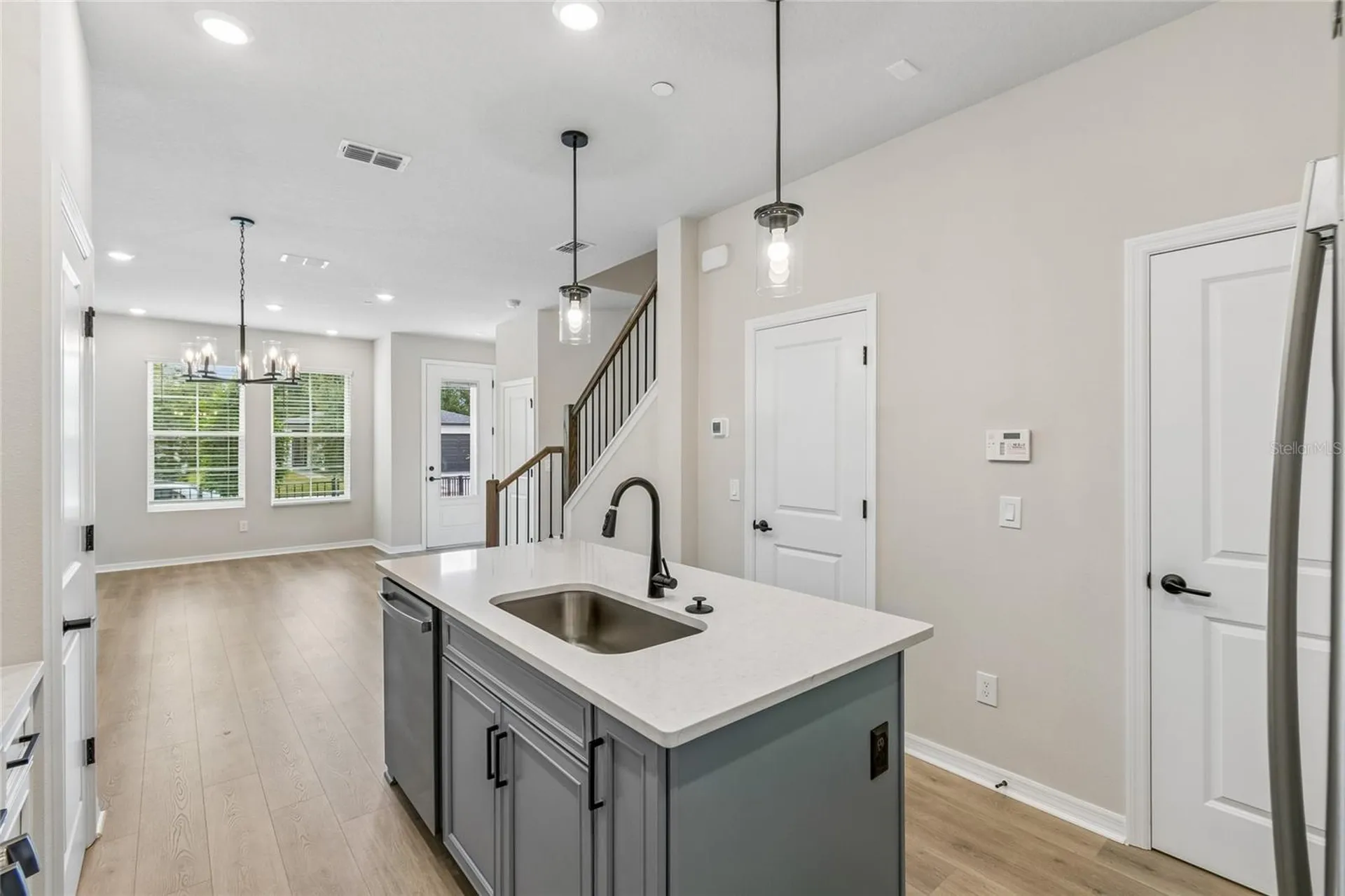 4353 Roush Avenue Orlando FL 32803