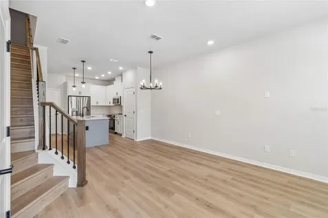 4353 Roush Avenue Orlando FL 32803