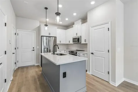 4353 Roush Avenue Orlando FL 32803
