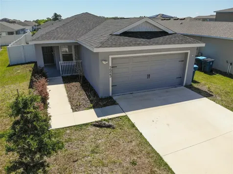 1923 Golden Beak Drive Eagle Lake FL 33839