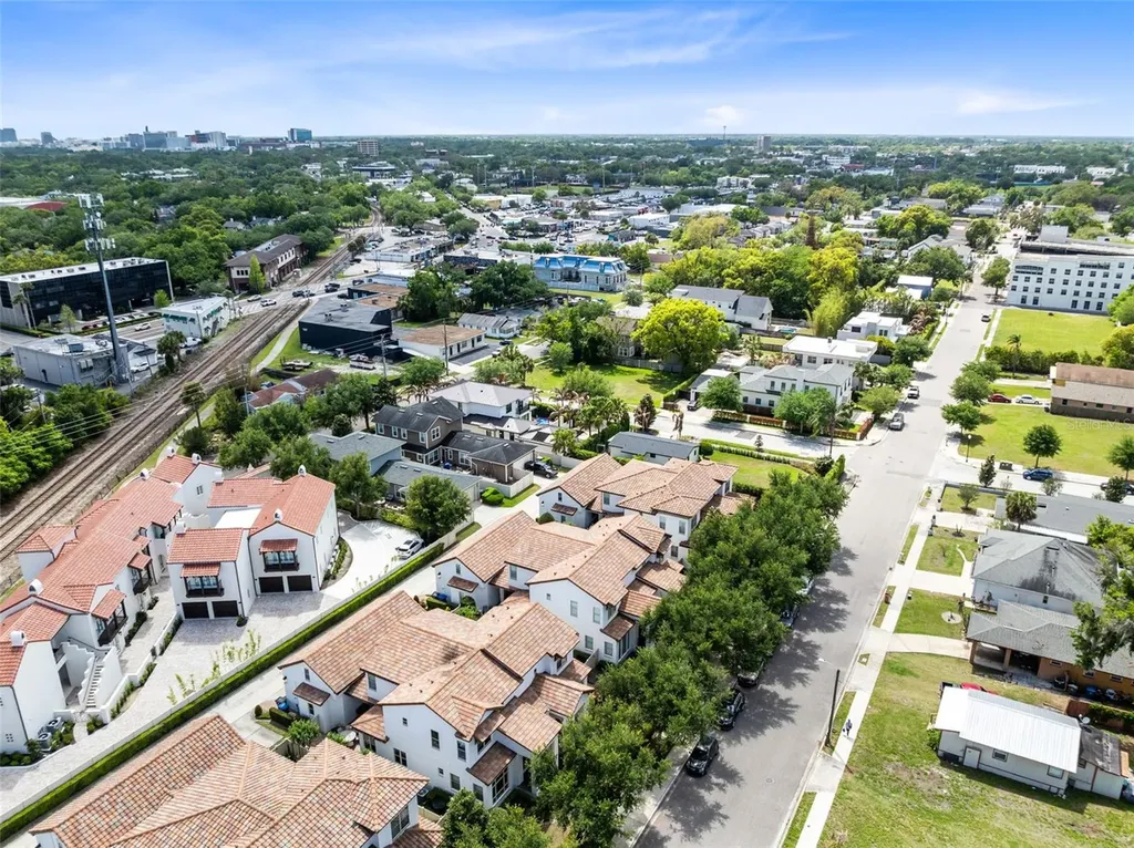 266 W Lyman Avenue Winter Park FL 32789