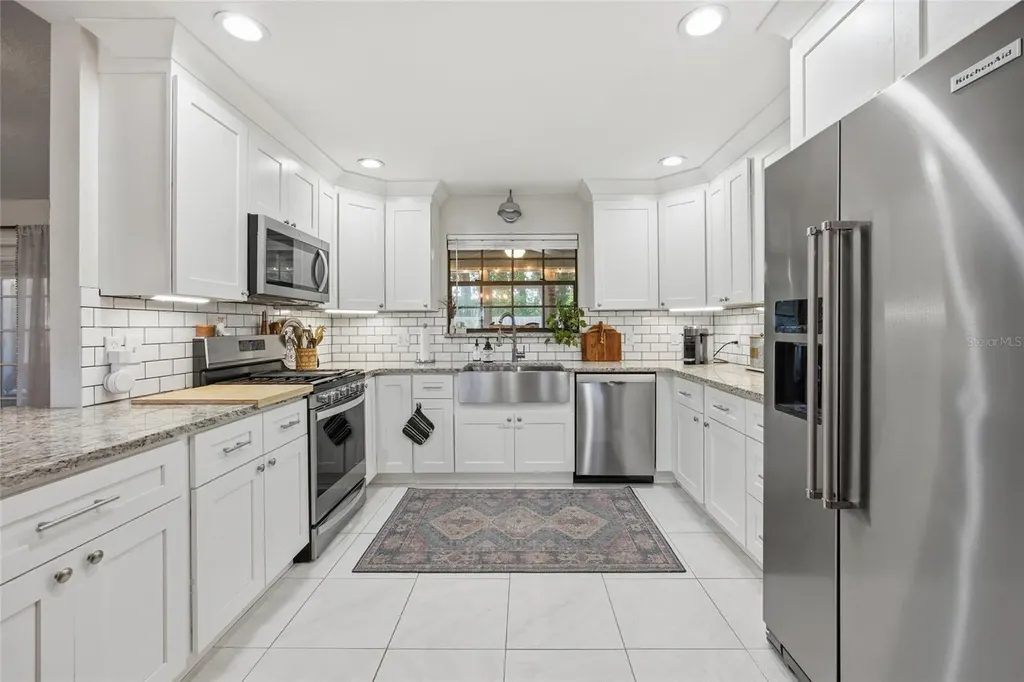 1525 SE 43rd Avenue Ocala FL 34471