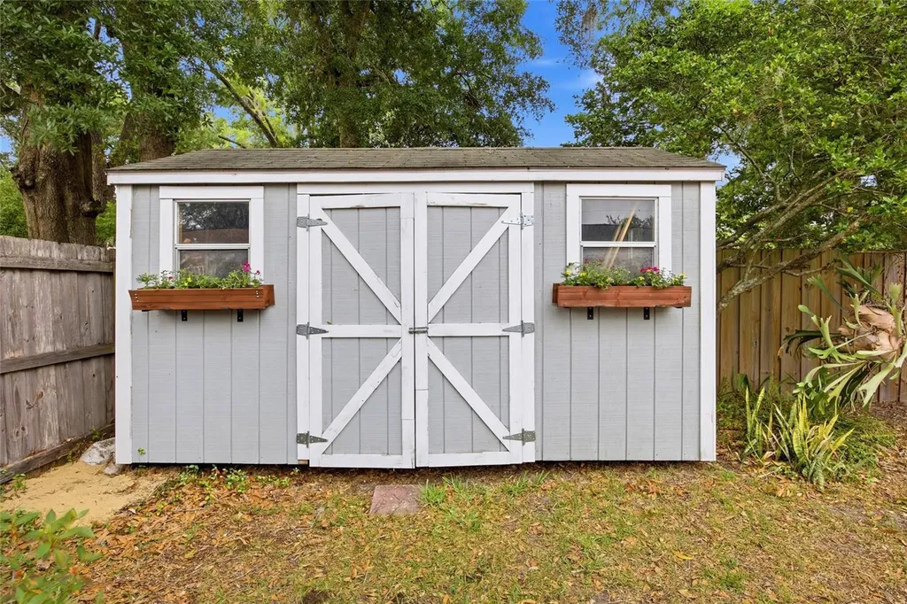 1525 SE 43rd Avenue Ocala FL 34471
