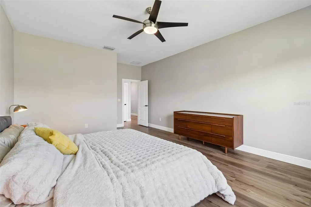5619 Silver Sun Drive Apollo Beach FL 33572