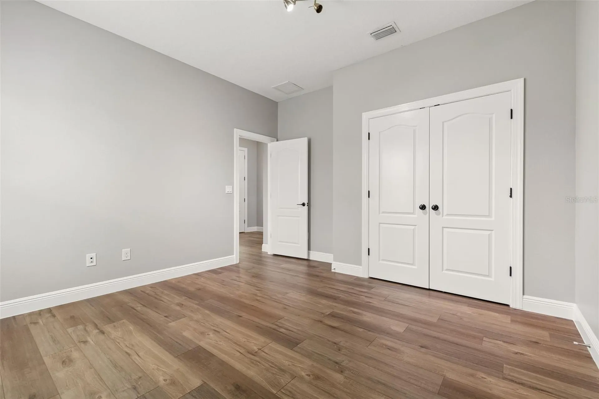 5619 Silver Sun Drive Apollo Beach FL 33572