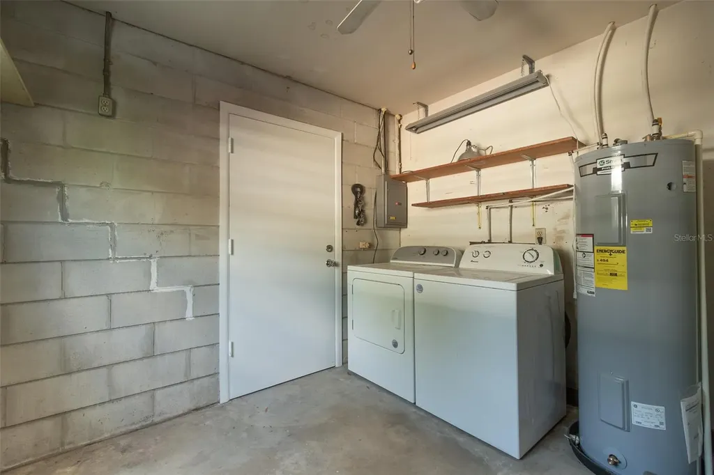 703 NE 6th Place Gainesville FL 32601