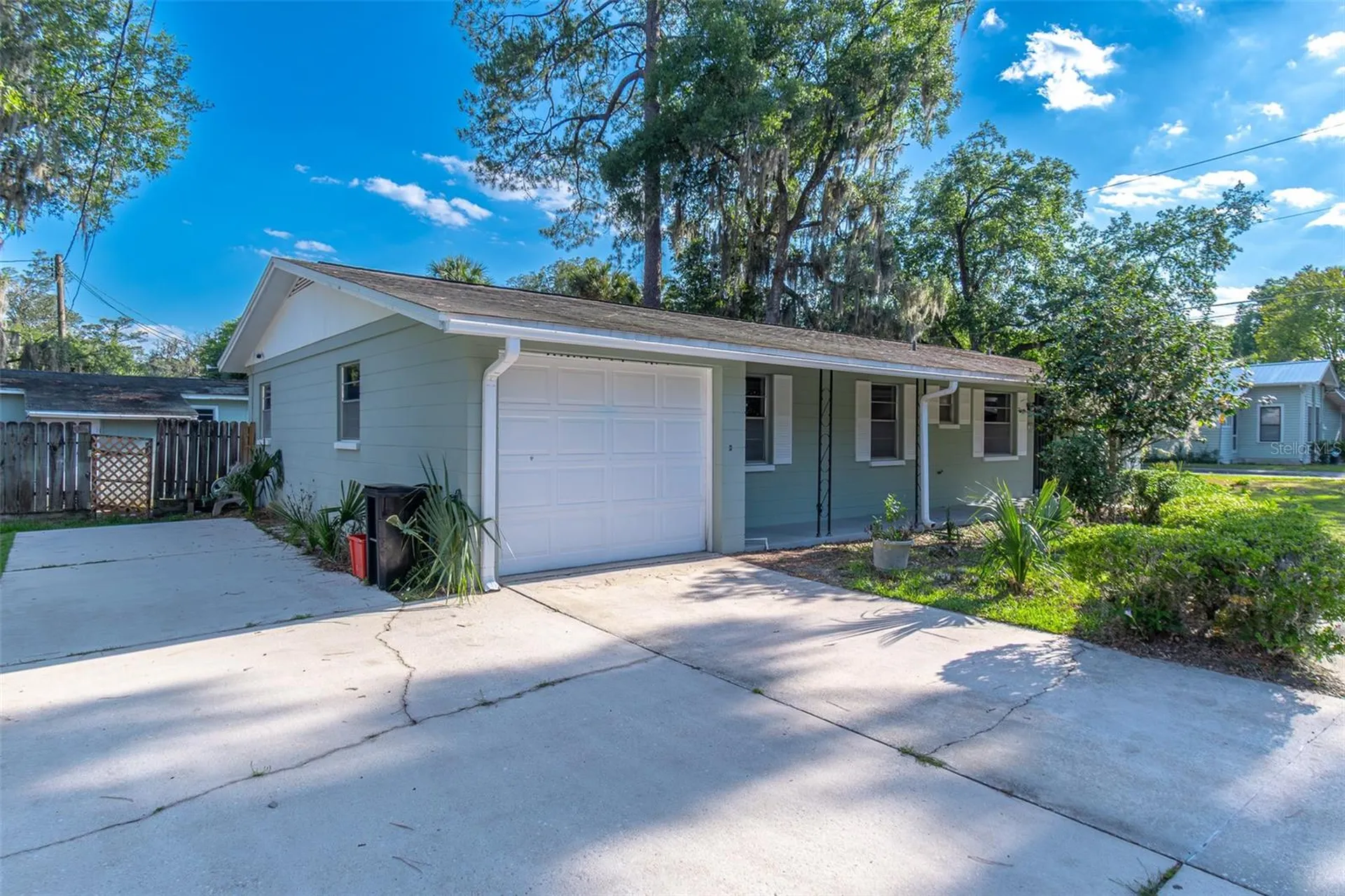 703 NE 6th Place Gainesville FL 32601