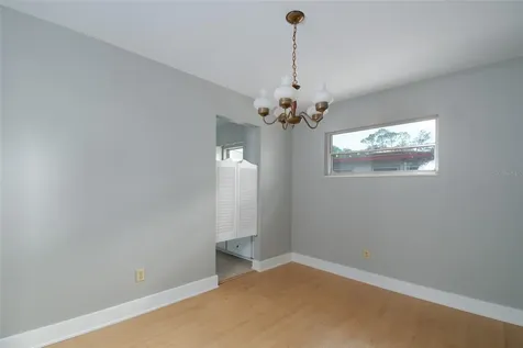 703 NE 6th Place Gainesville FL 32601