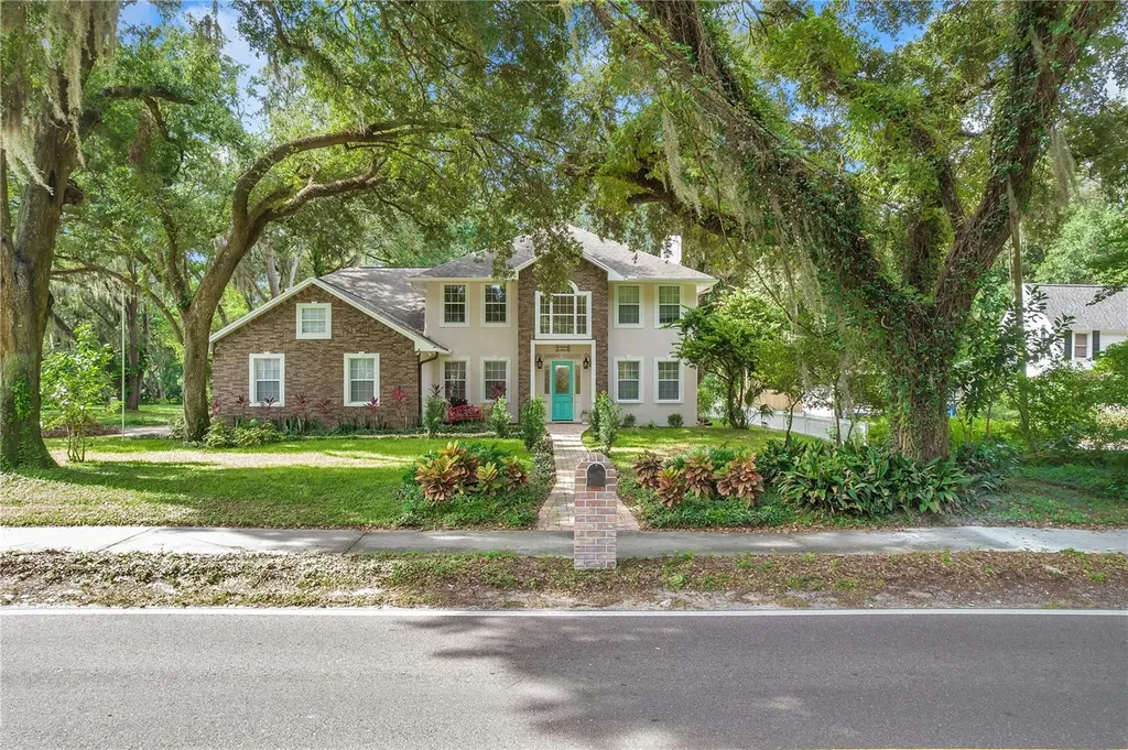 1507 W Windhorst Road Brandon FL 33510