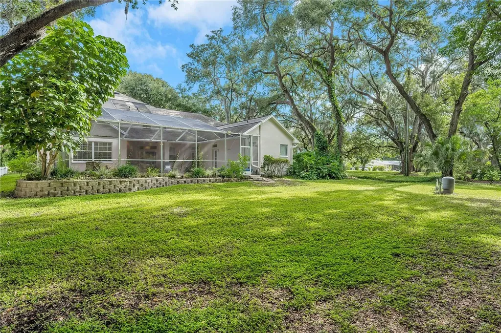 1507 W Windhorst Road Brandon FL 33510