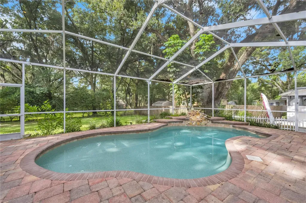 1507 W Windhorst Road Brandon FL 33510