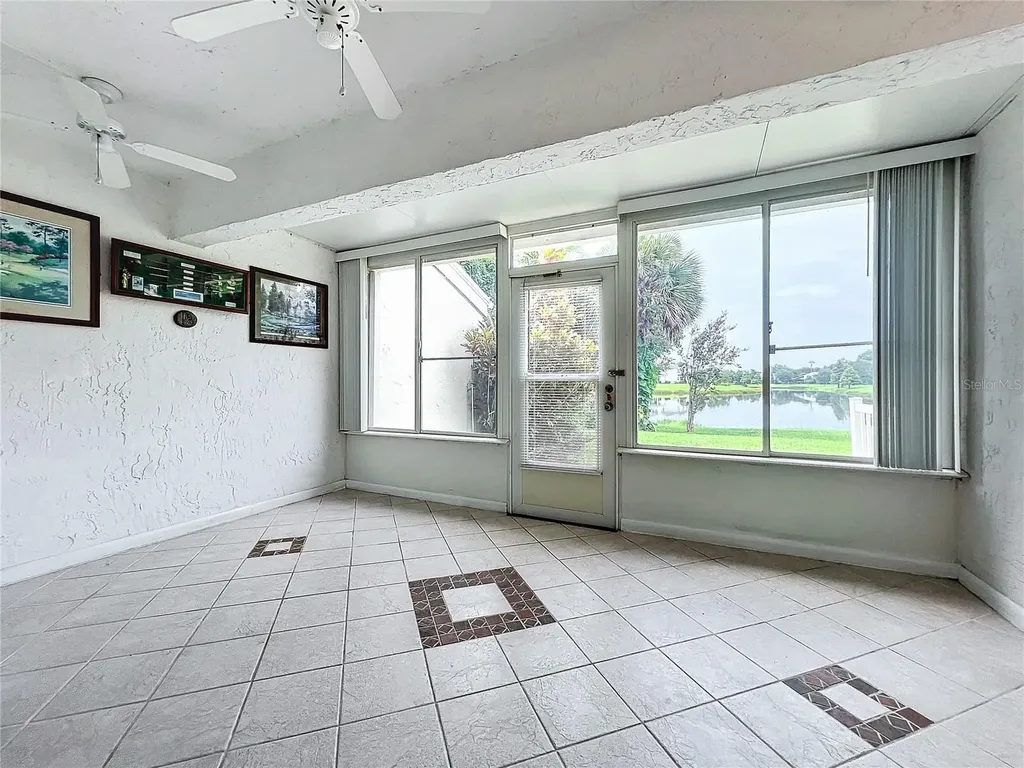 5381 Vineland Road Orlando FL 32811
