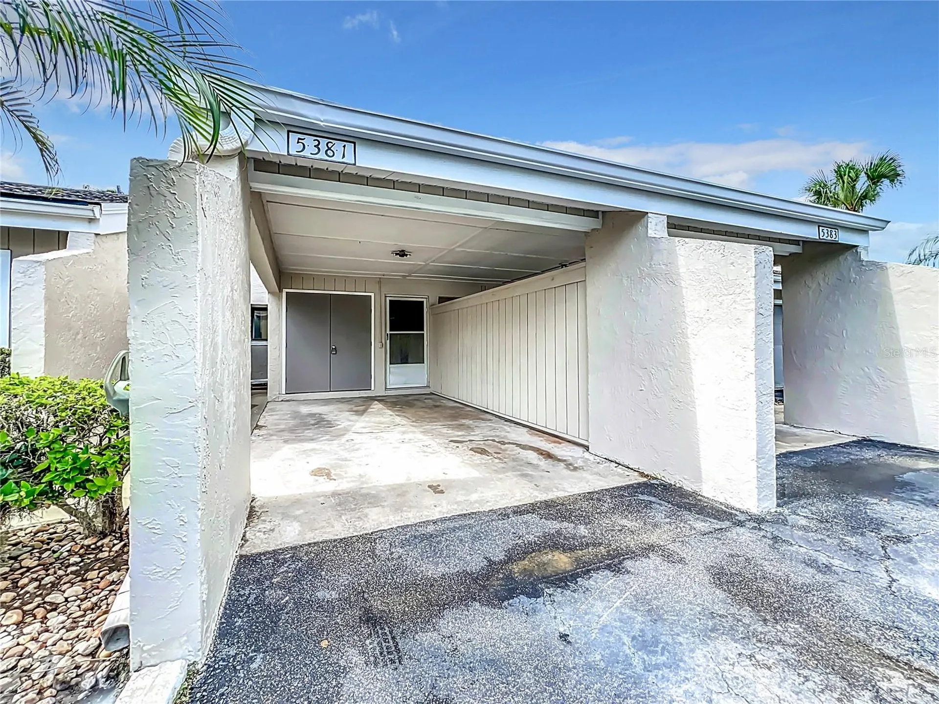 5381 Vineland Road Orlando FL 32811