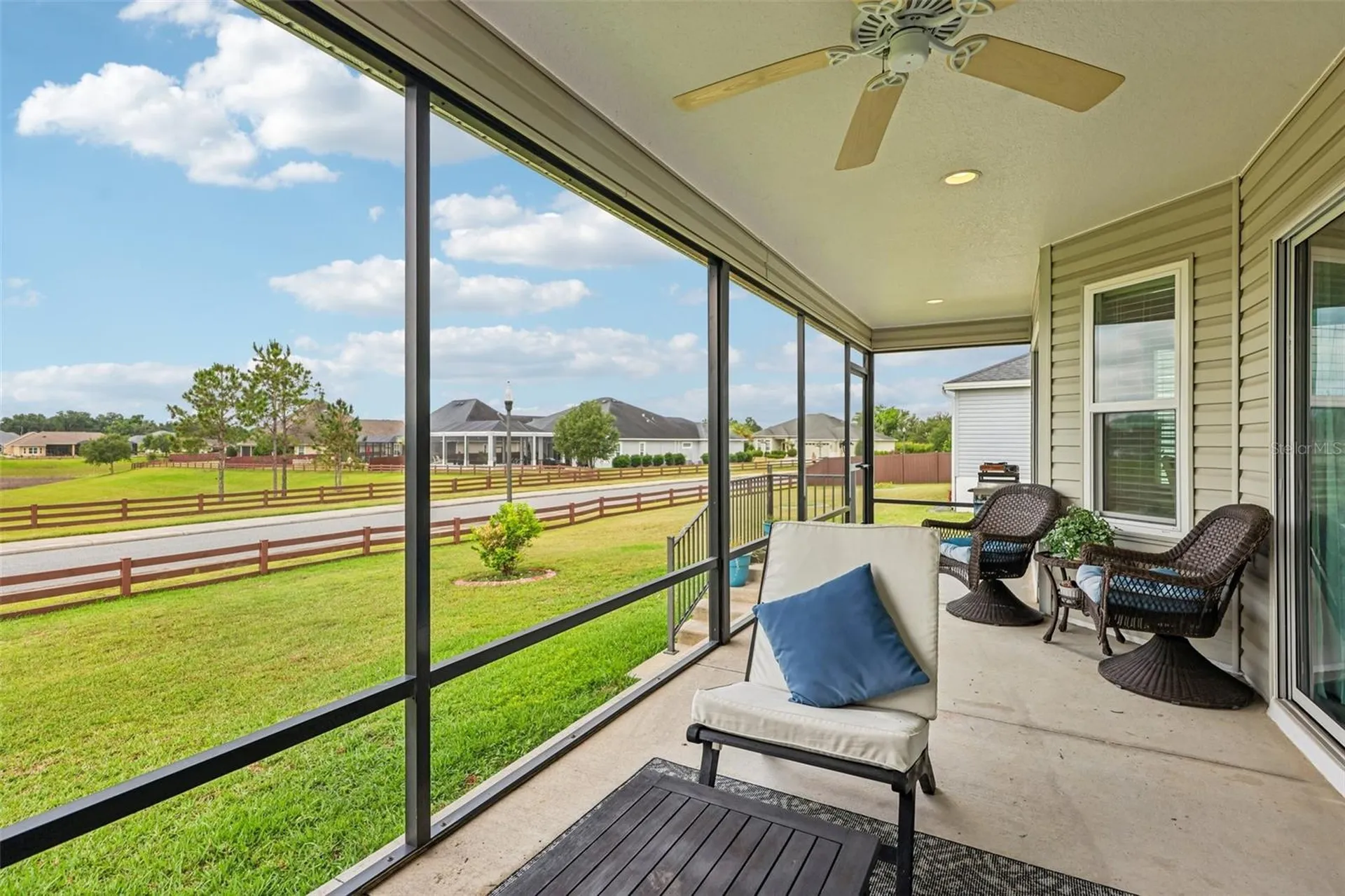 3315 Dzuro Drive Oxford FL 34484