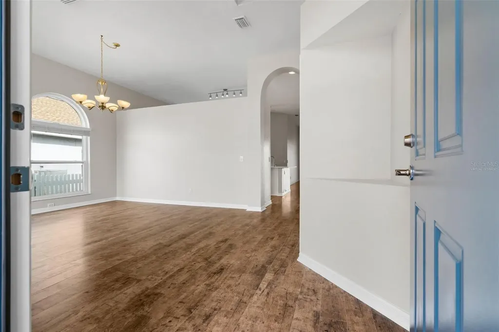 1247 Vinetree Drive Brandon FL 33510