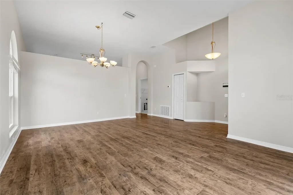 1247 Vinetree Drive Brandon FL 33510